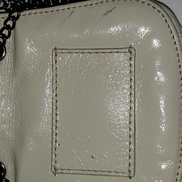 HOBO- Cream Pleather Small Crossbody Bag, Stadium Size, 5 x 4 - Picture 5 of 7